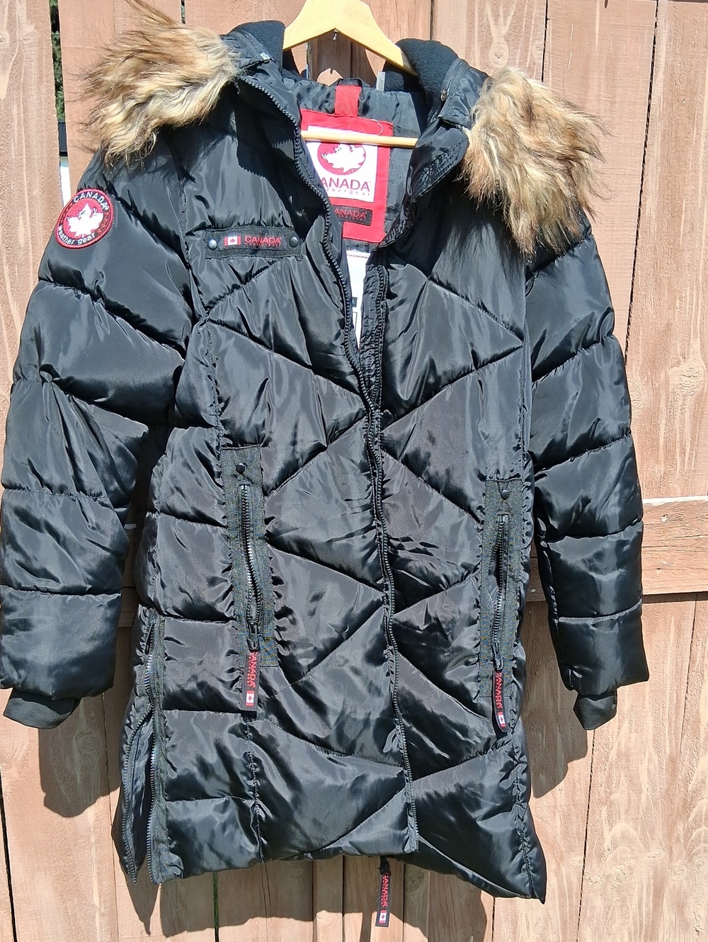 Womens Black Puffer Coat with Faux-Fur Trim